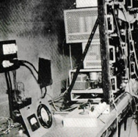 Z historie. Organizace SS si roku 1944 stěžovala, že Německo nepracuje dost usilovně na uranové bombě